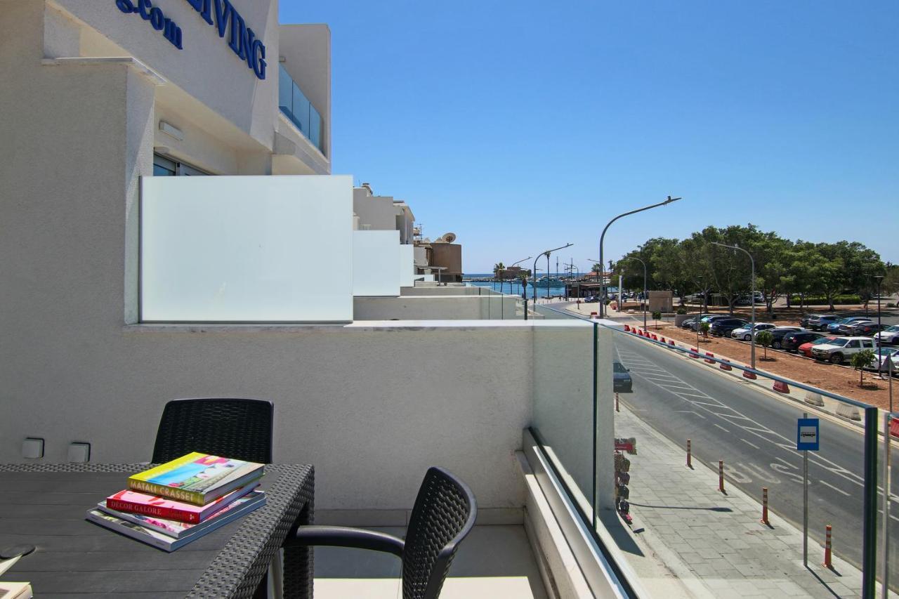 Phaedrus Living - Seaside Luxury Flat Harbour 104 Apartment Paphos Bagian luar foto